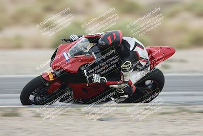 media/Sep-21-2025-Race Pace (Sun) [[98bf33ef95]]/Verified/6-Turn 14 Inside Pans (945am)/